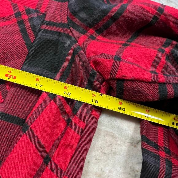 Hippie Rose Red + Black Button Down Flannel Medium - Picture 4 of 5